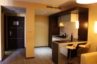 Отель Olives City Hotel София Номер-студио с балконом-1
