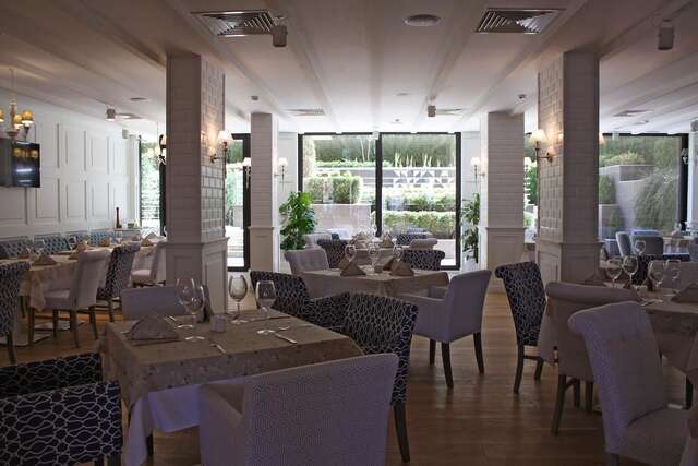 Отель Olives City Hotel София-31