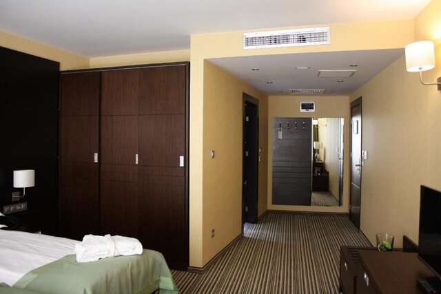 Отель Olives City Hotel София-51
